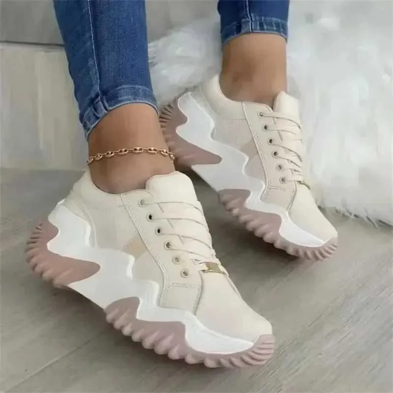 2024 Nuevos zapatos vulcanizados transpirables plataforma para mujeres zapatillas de zapatillas de verano