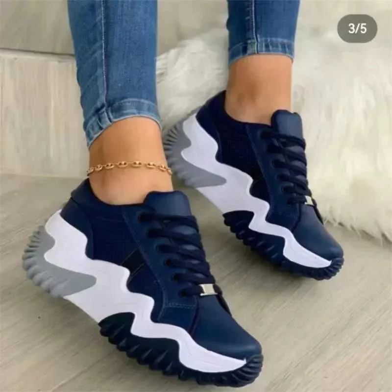 2024 Nuevos zapatos vulcanizados transpirables plataforma para mujeres zapatillas de zapatillas de verano