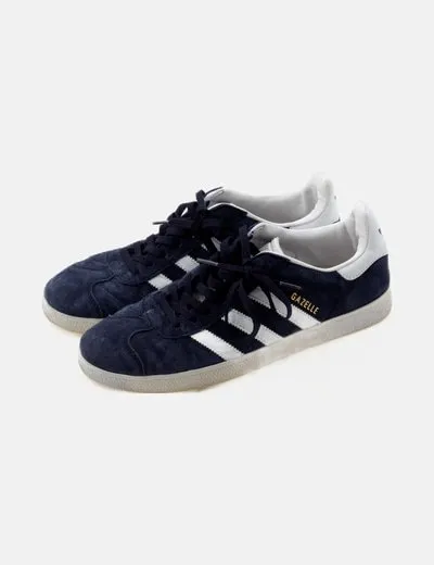 Adidas Deportiva azul cordones