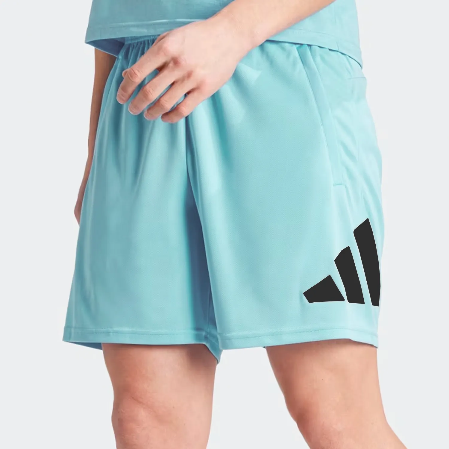 adidas Essentials Logo 5in Shorts