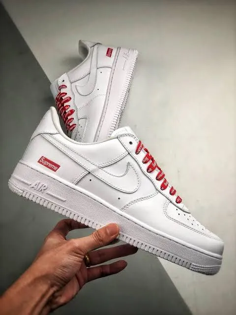 Air Force Supreme Blancas