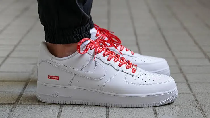 Air Force Supreme Blancas