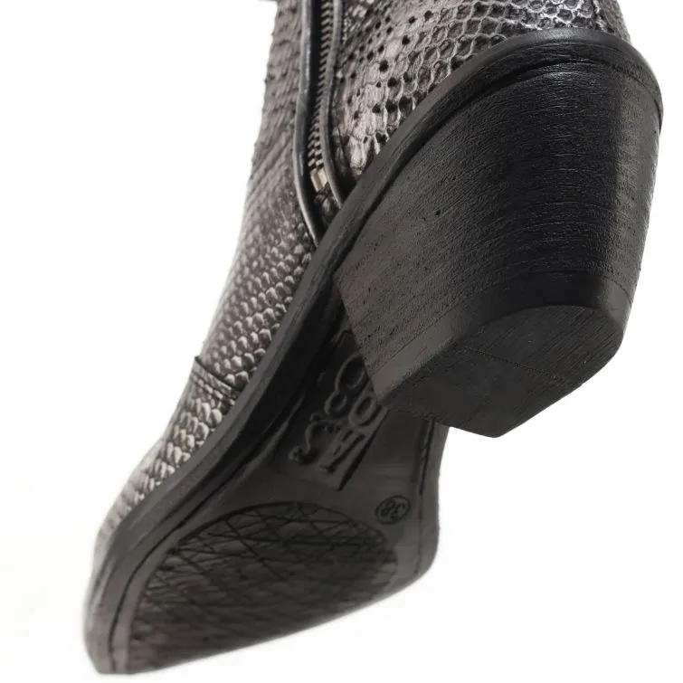 ANKLE BOOTS CALEA