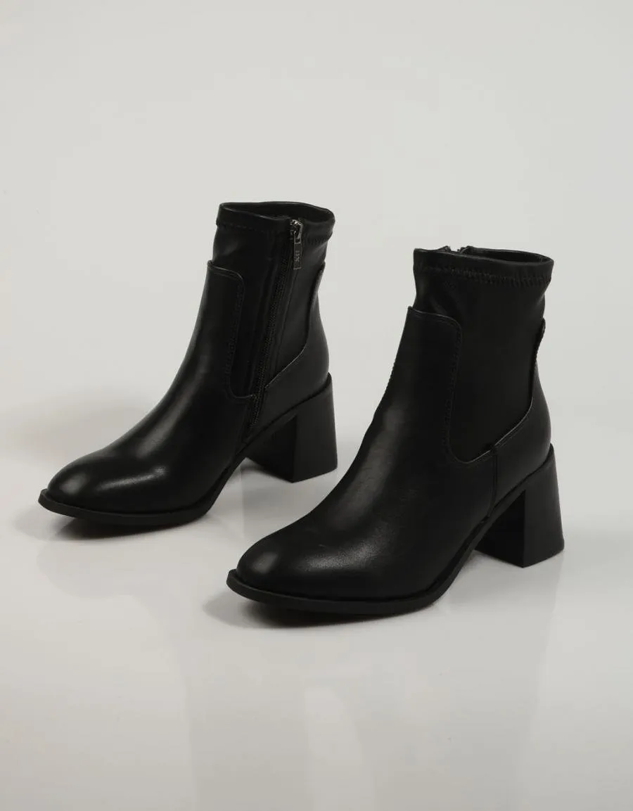  ankle boots XTI 140486 en Black 83568