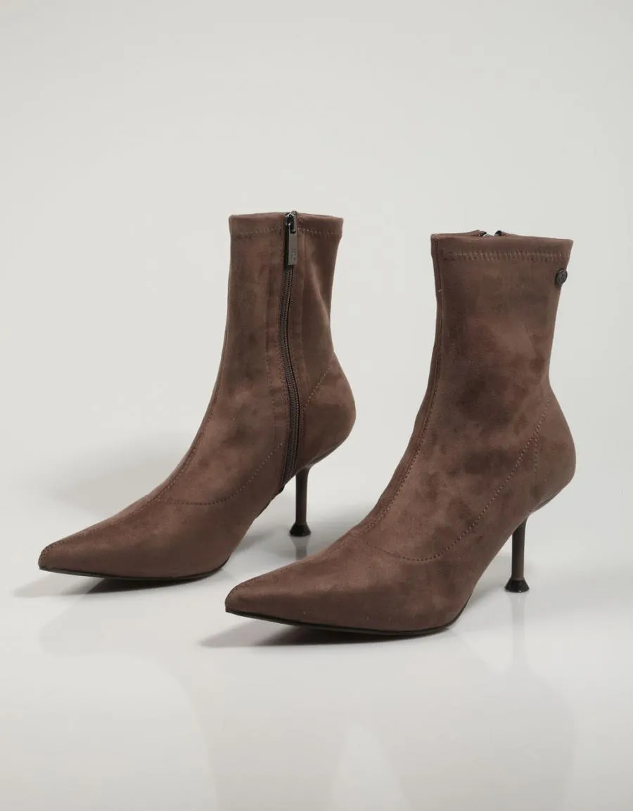  ankle boots XTI 140502 en Taupe 80171