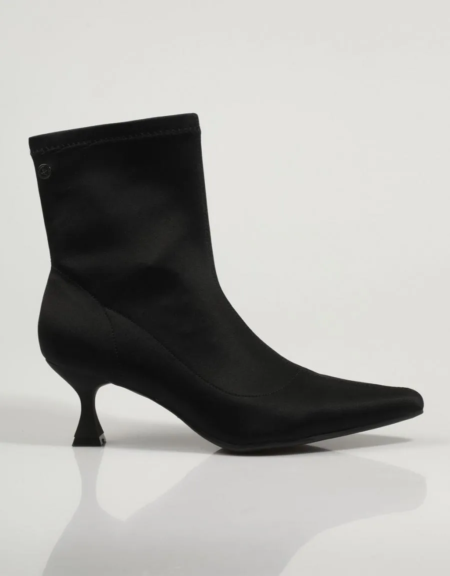  ankle boots XTI 140527 en Black 80169