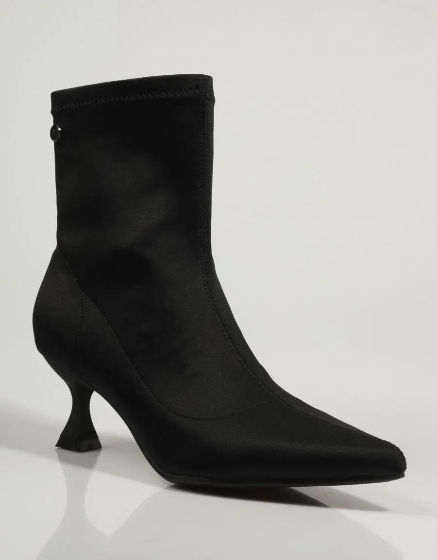  ankle boots XTI 140527 en Black 80169