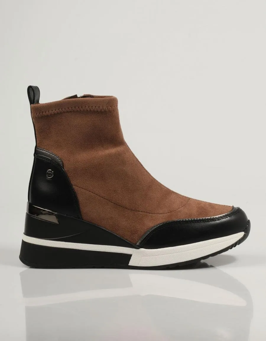  ankle boots XTI 141576 en Taupe 83532