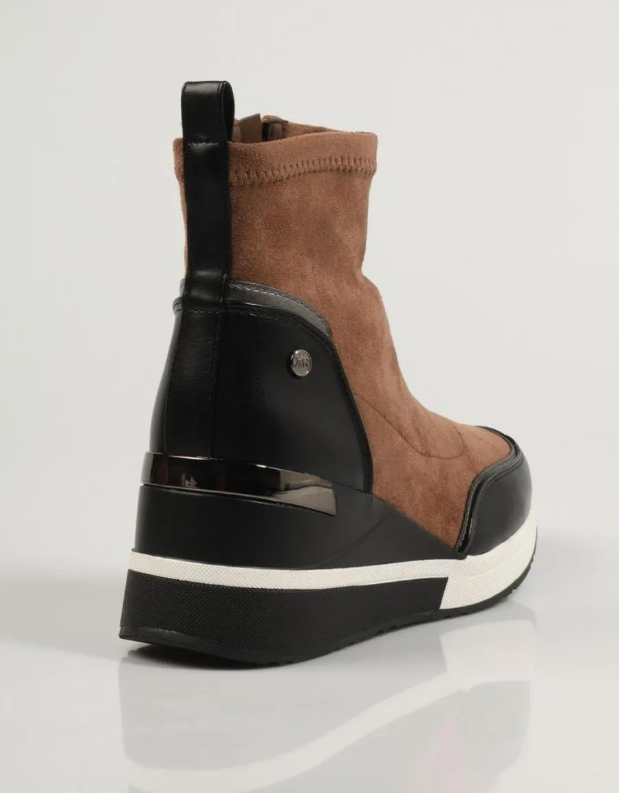  ankle boots XTI 141576 en Taupe 83532