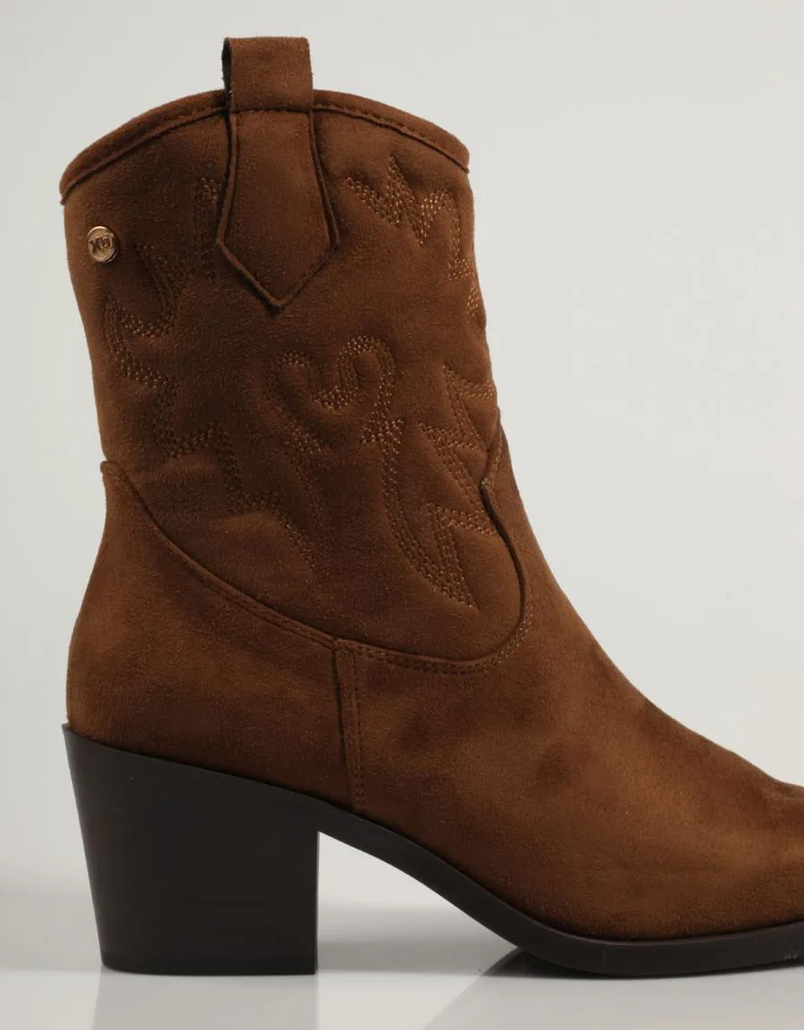  ankle boots XTI 142051 en Tan 83553