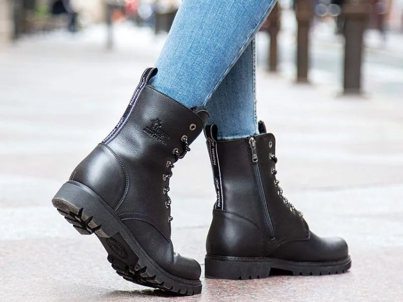 BOTA DE CORDONES FRISIA B1 PANAMA JACK EN COLOR NEGRO