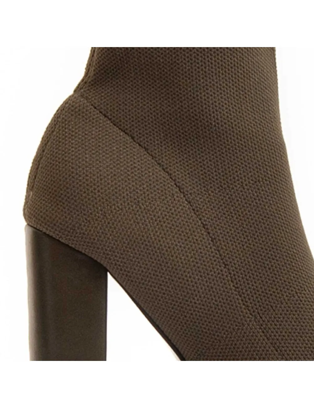 Botín De Tacón Para Mujer.  Montevita  Botilan32  96952