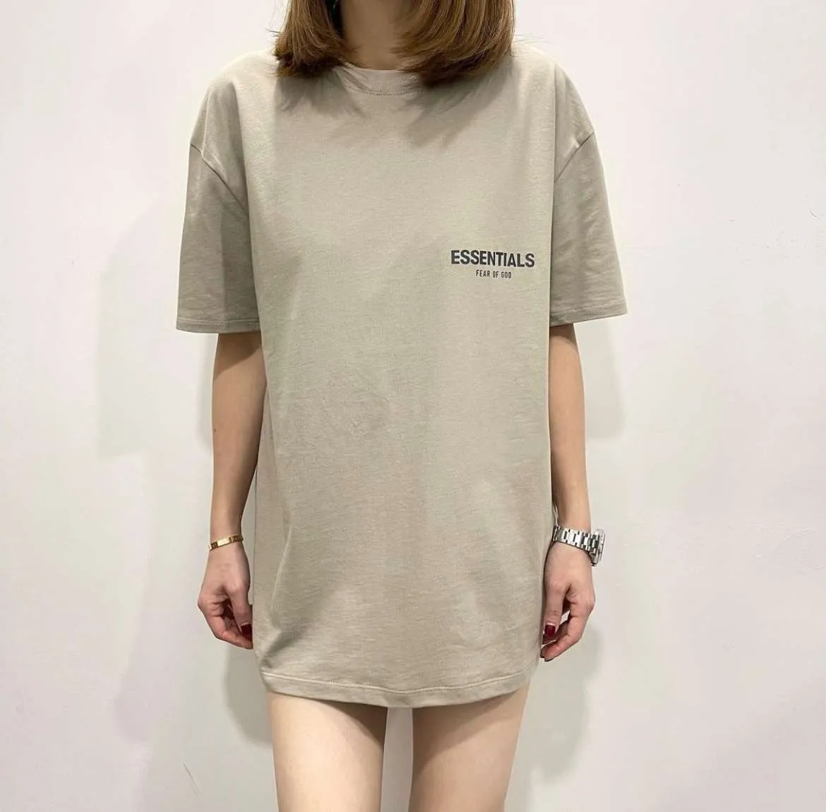 Camiseta Essentials