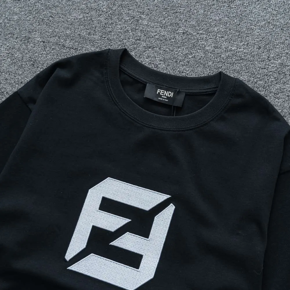 Camiseta Fendi Rome – SS23