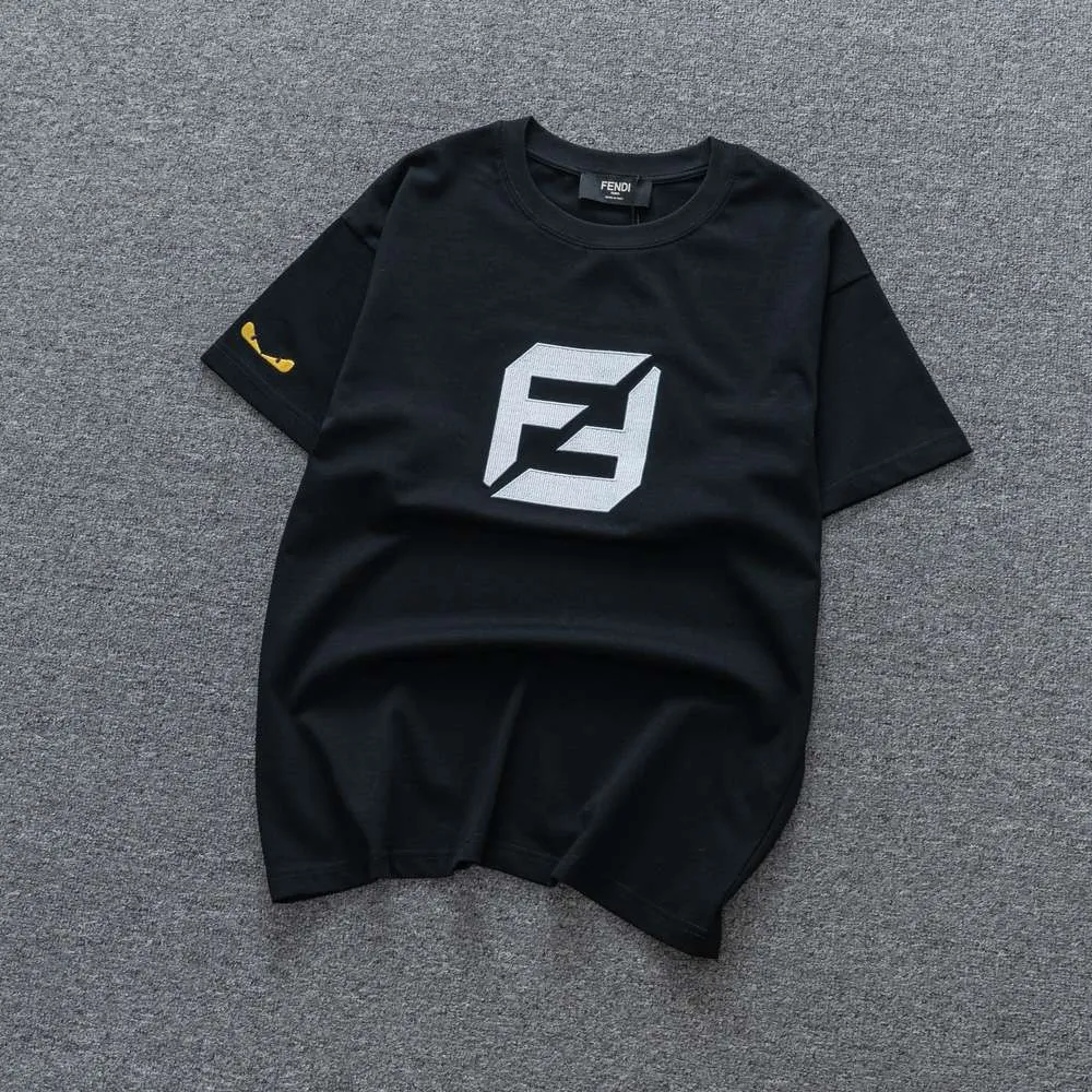 Camiseta Fendi Rome – SS23