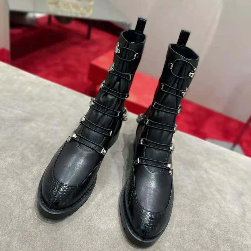 Christian Louboutin Mujer Caballo Guarda Flat