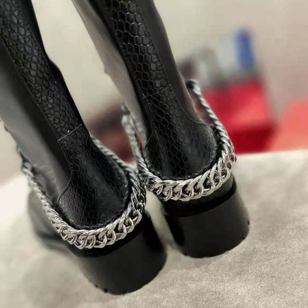 Christian Louboutin Mujer Caballo Guarda Flat