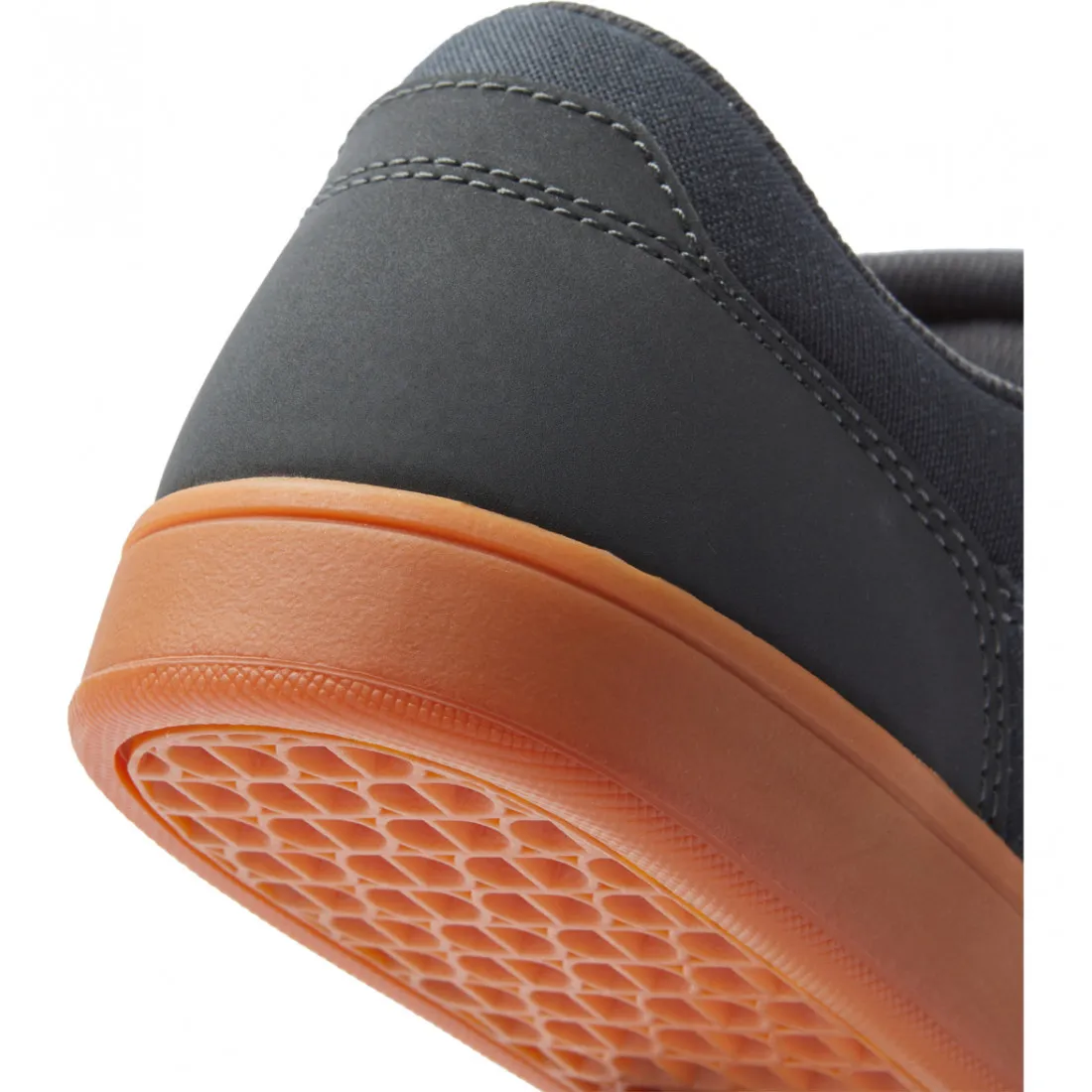 DC SHOES CRISIS 2 grey gum