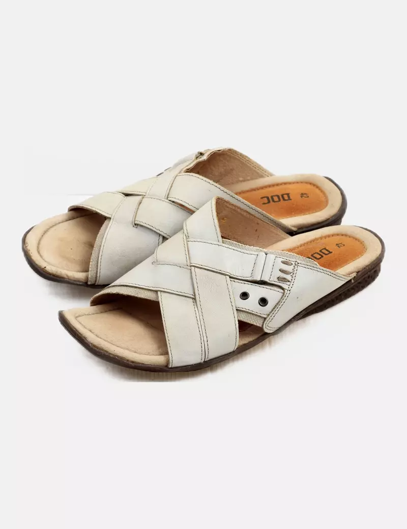 DOC Sandalia beige casual