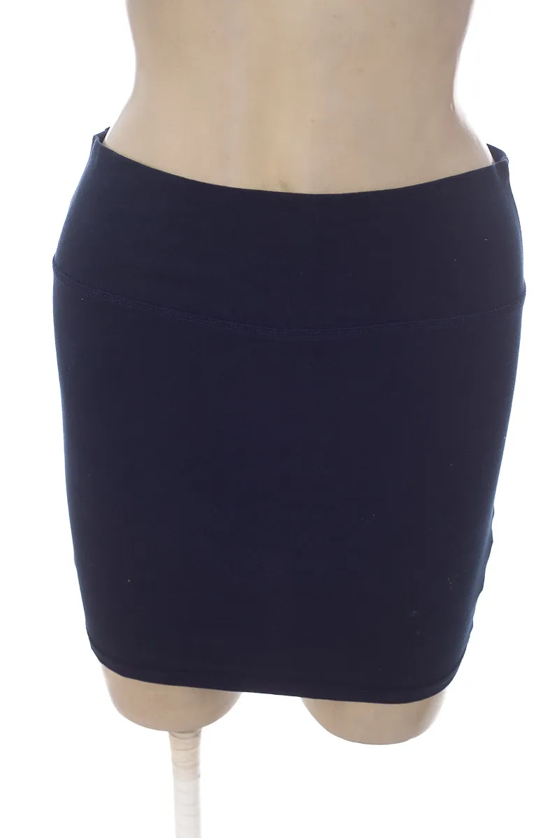 FALDA COLOR AZUL  BASICS