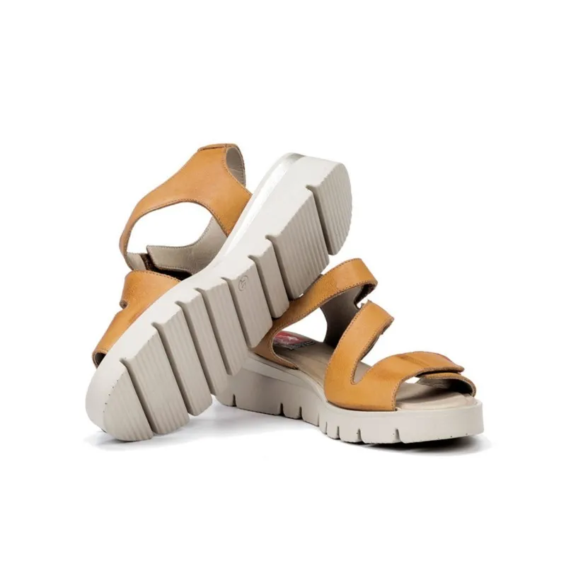 FLUCHOS F0833 Beis y camel. Sandalia mujer