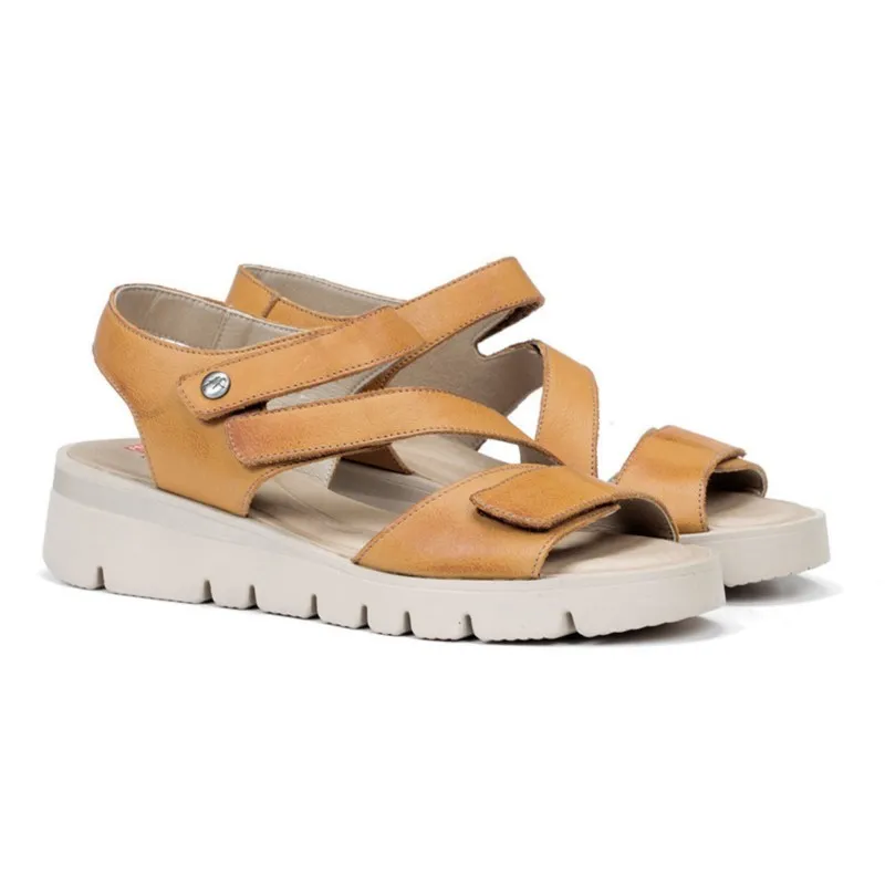 FLUCHOS F0833 Beis y camel. Sandalia mujer