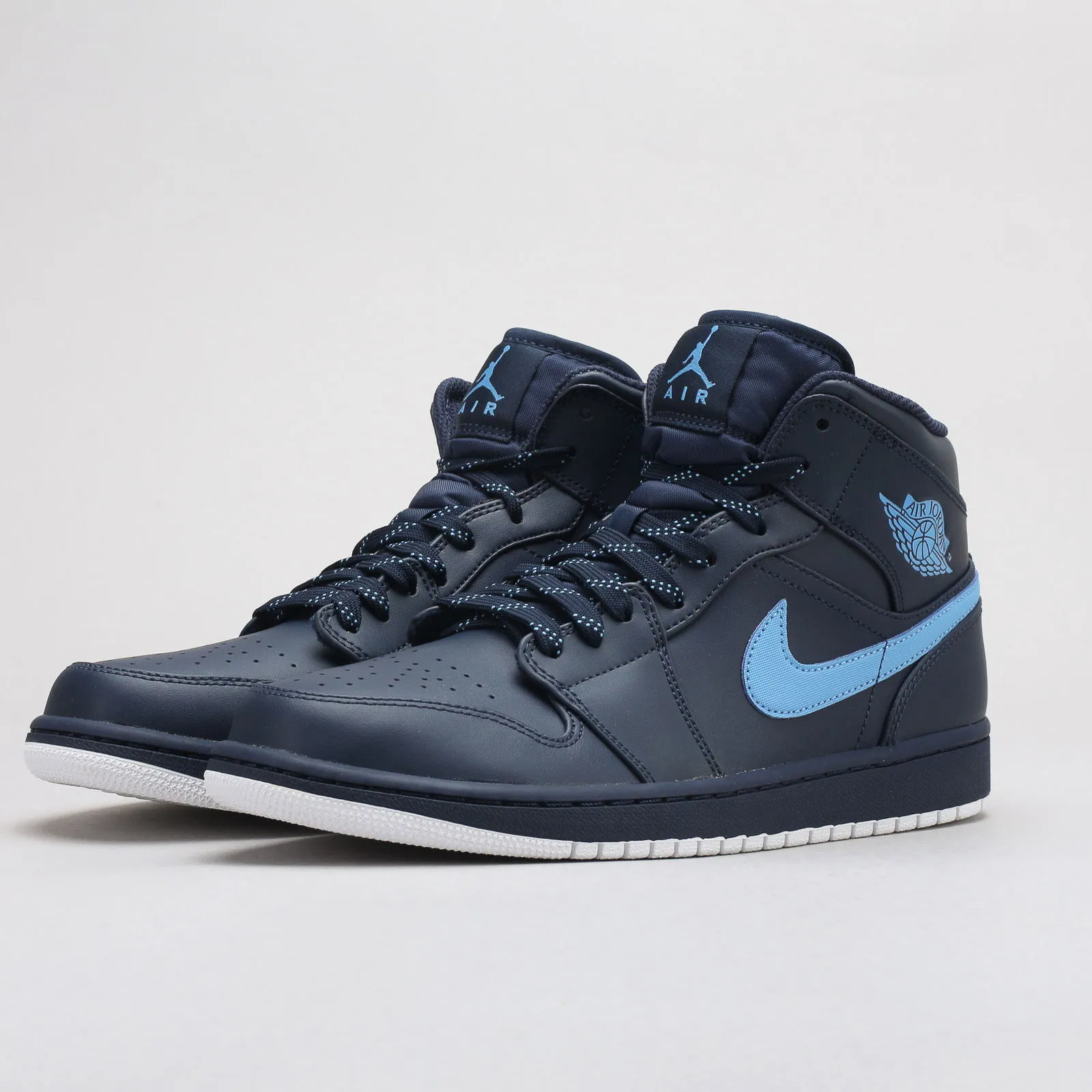 Jordan Air Jordan 1 Mid ''Obsidian''