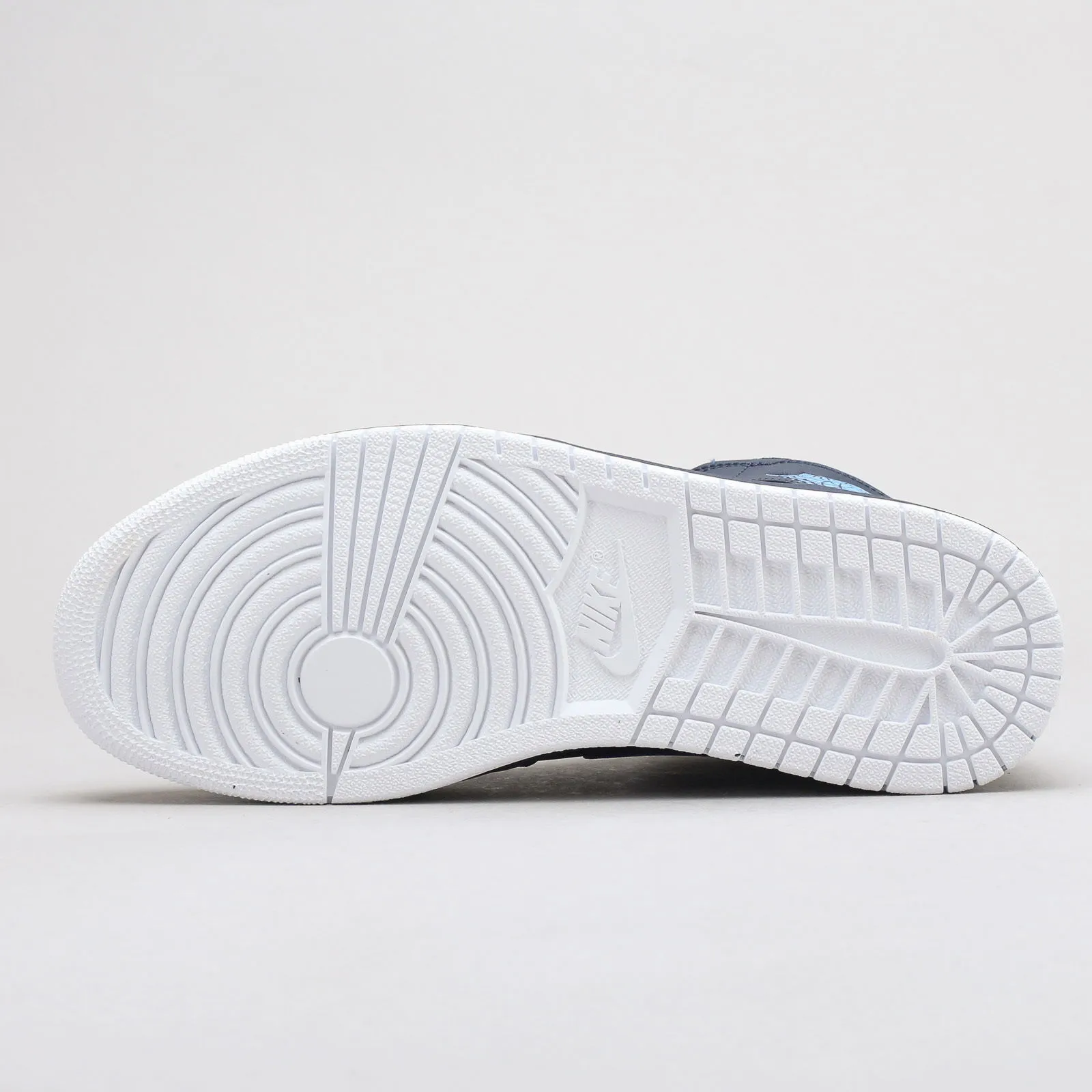 Jordan Air Jordan 1 Mid ''Obsidian''