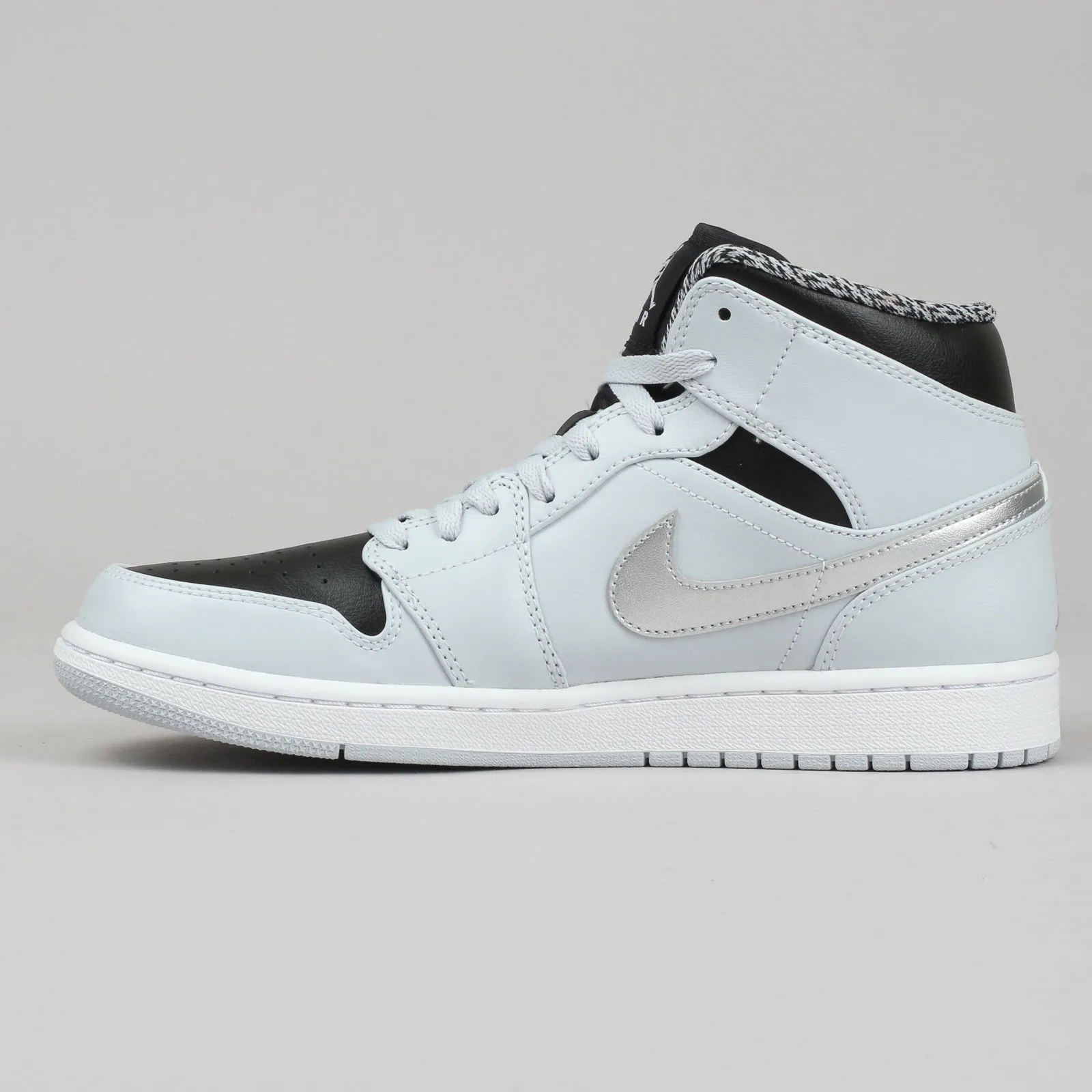 Jordan Air Jordan 1 Retro Mid "Wolf Grey"