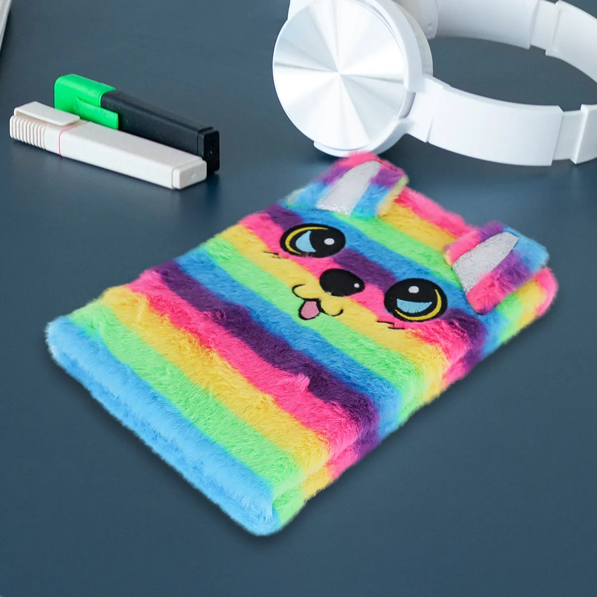 Libreta de Peluche con Diseo de Perro, Multicolor