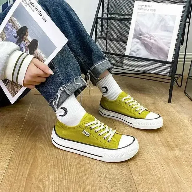 Lienzo casual de mujer 2024 encaje de primavera up up umba redonda de zapatos planos de punta redonda de zapatillas de zapatilla