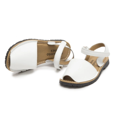 Menorquinas piel con velcro