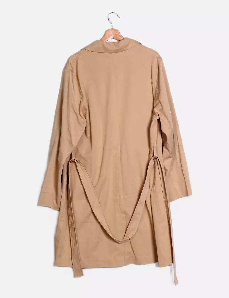 MO woman Gabardina