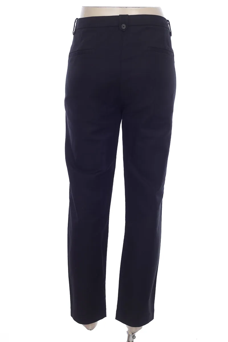 PANTALóN COLOR NEGRO  GEF