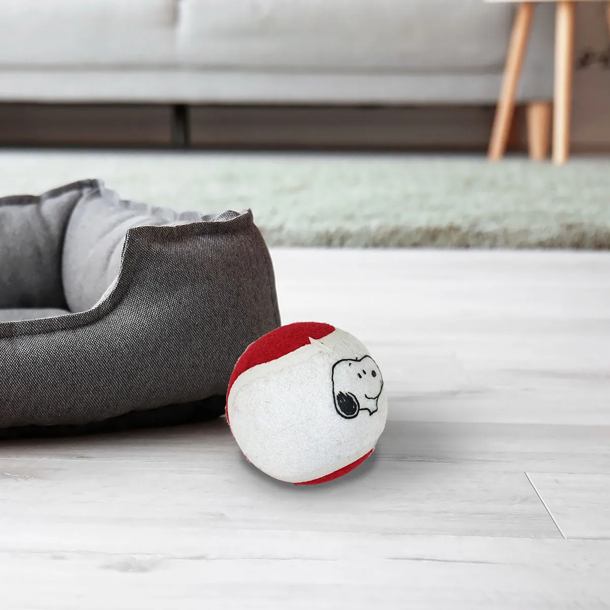 Pelota de Tenis con Diseo de Peanuts para Perro, color Rojo