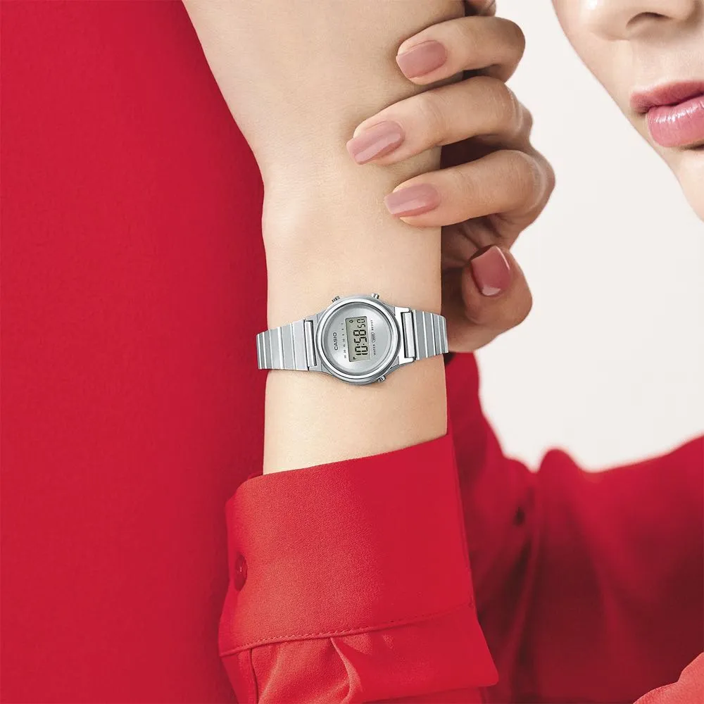 RELOJ CASIO LA700WE7AVT