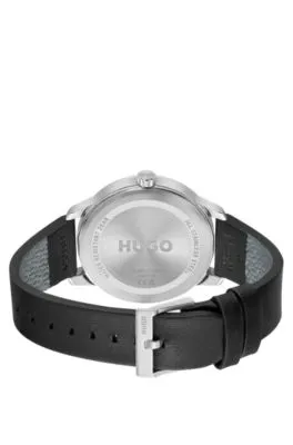 Reloj de acero inoxidable con esfera negra y correa de piel