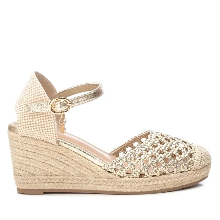 SANDALIA MUJER XTI 142893 ORO
