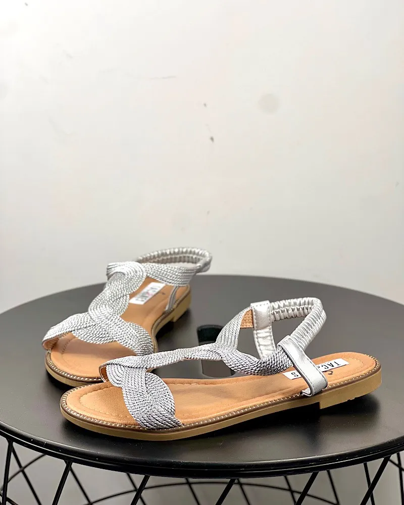 SANDALIA PLANA 03