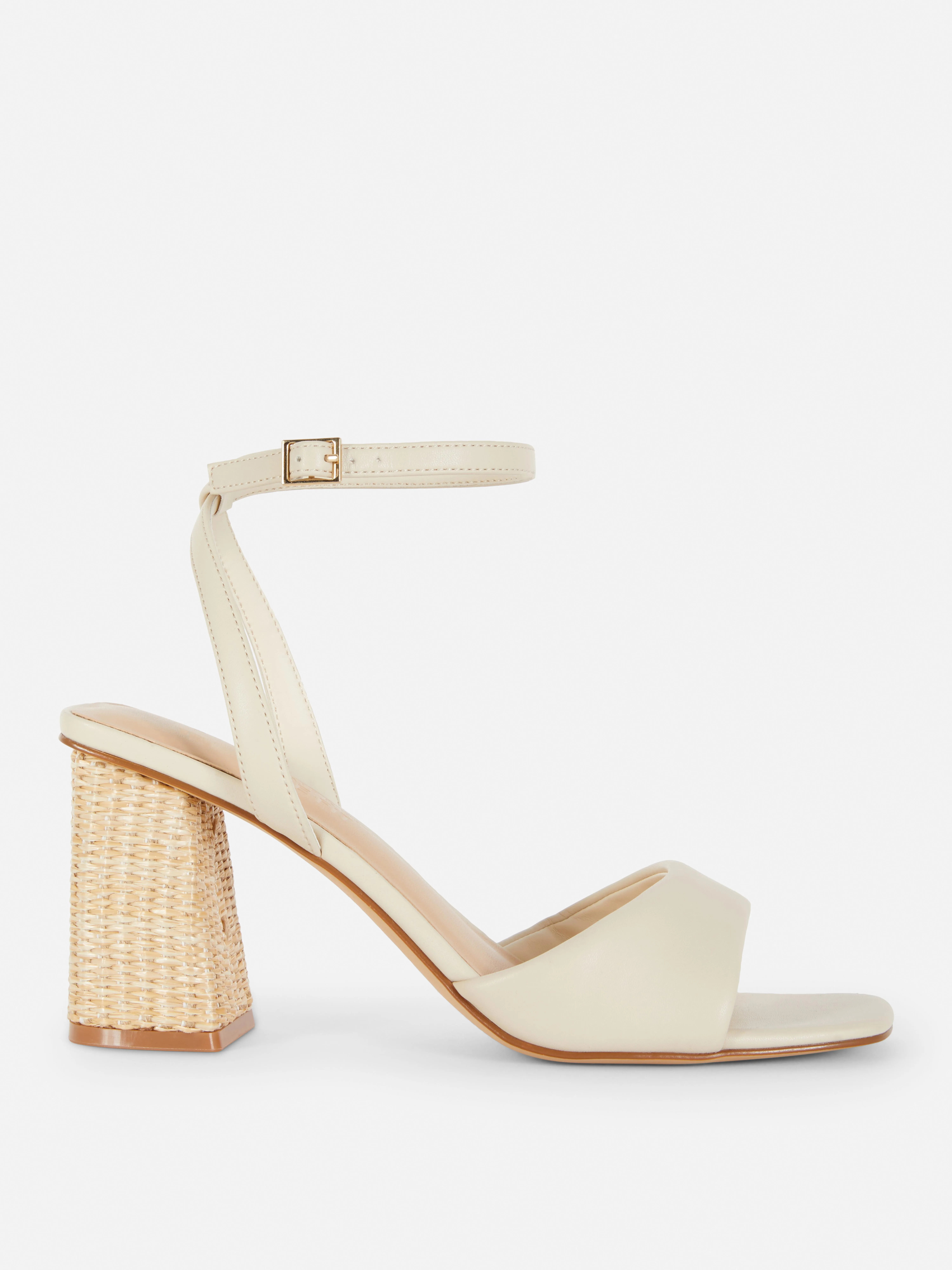 Sandalias de tacón de rafia de horma ancha