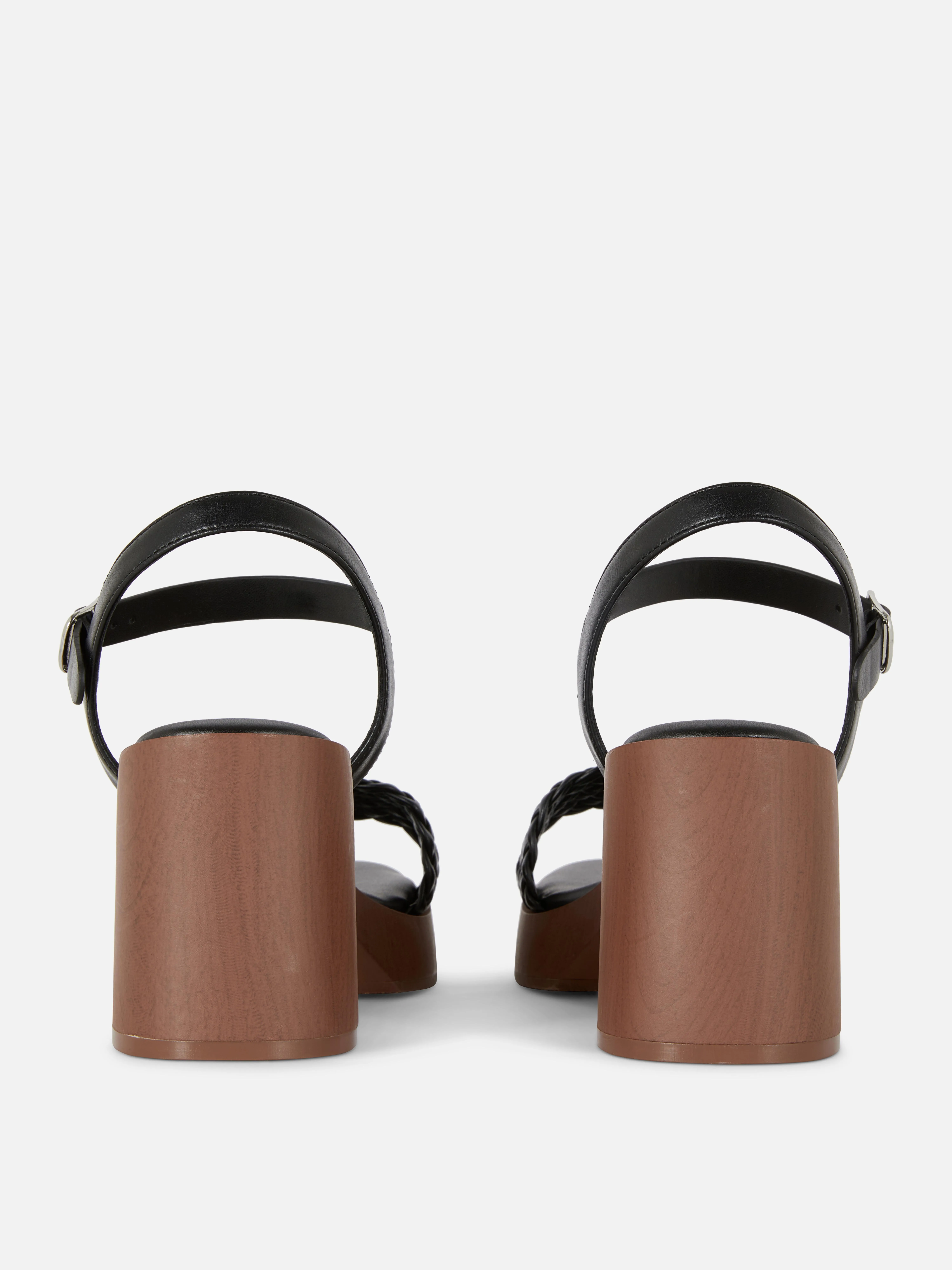 Sandalias tejidas de tacón
