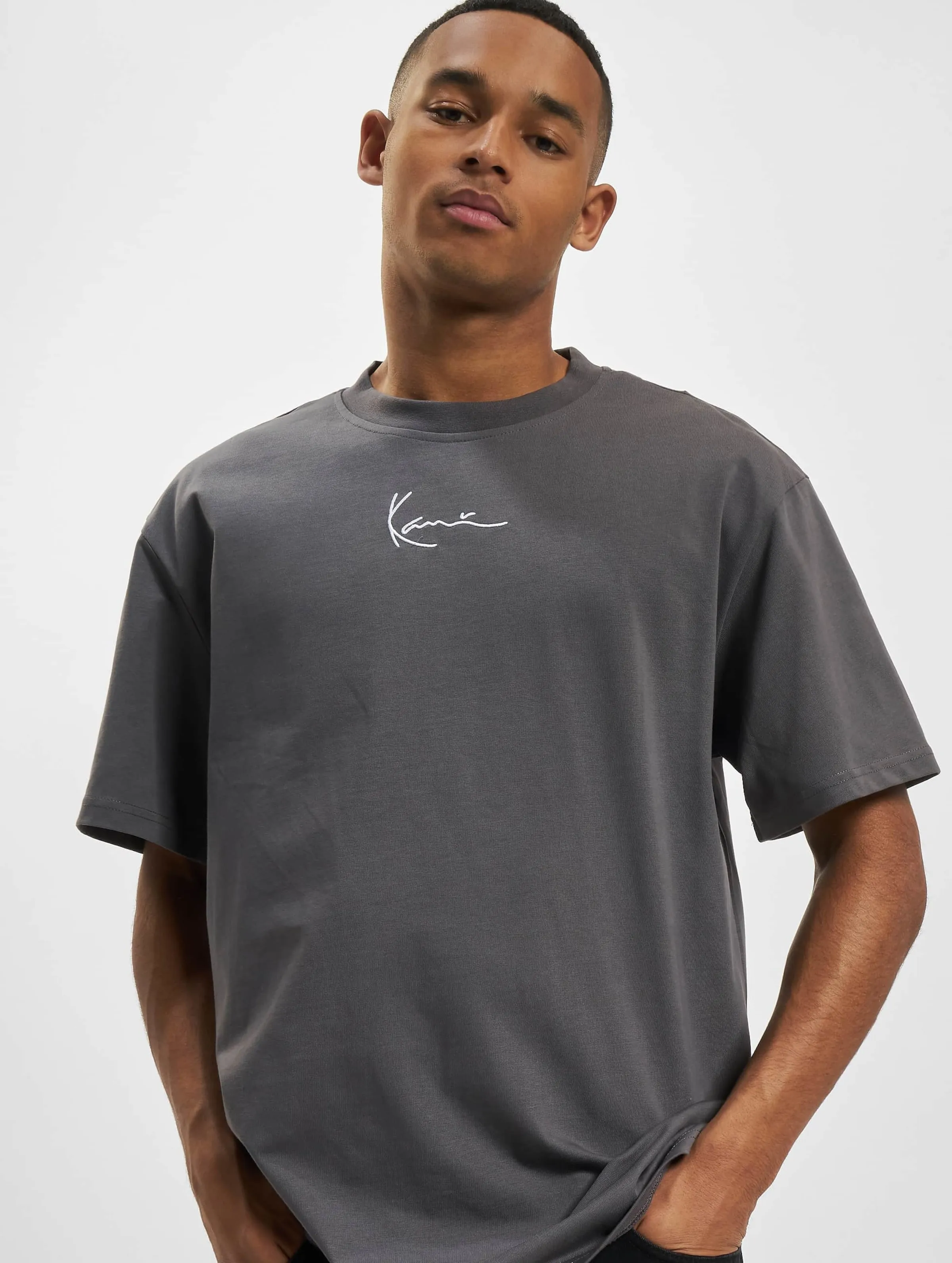 Small Signature Essential