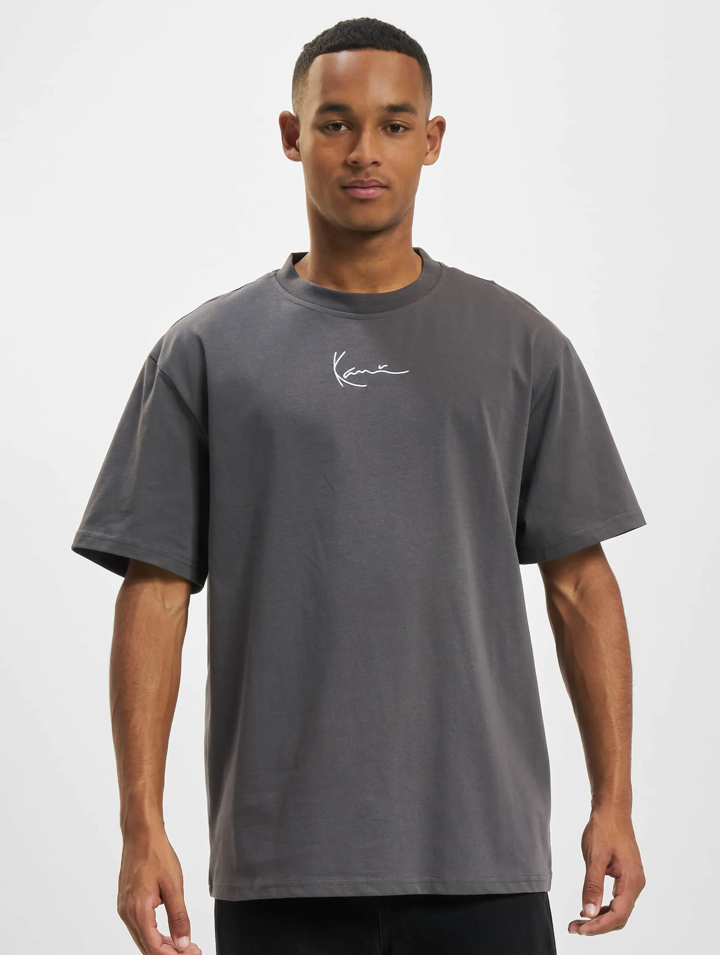 Small Signature Essential