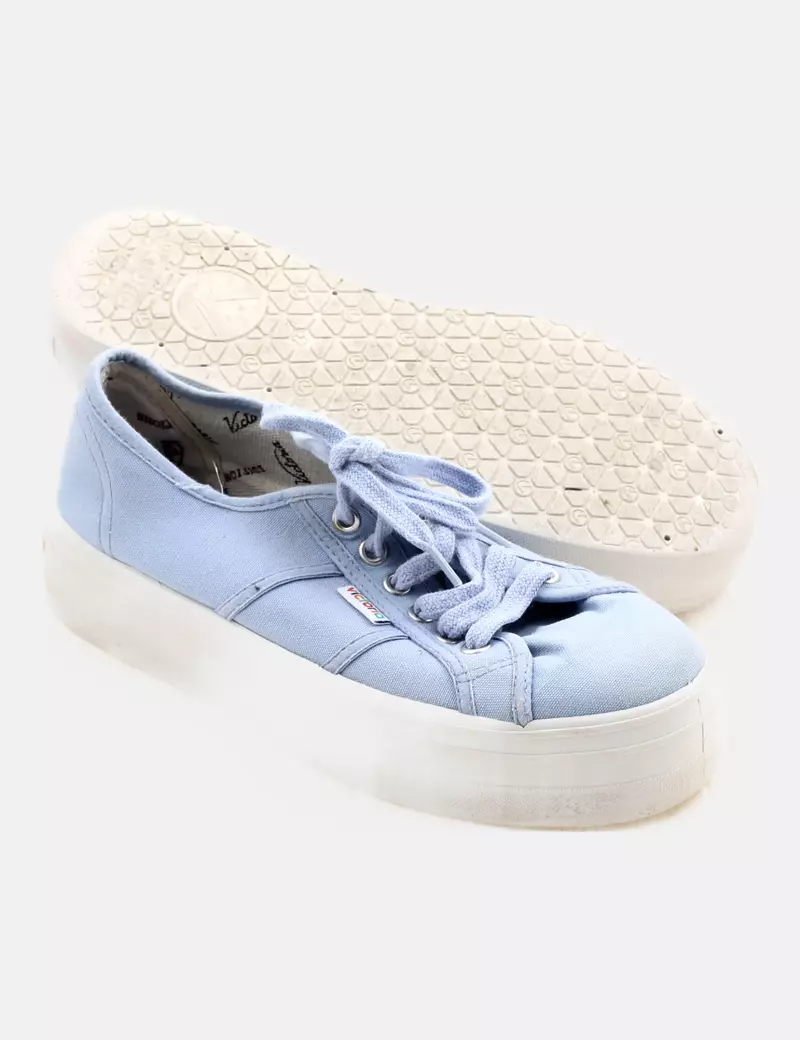 Victoria Zapatilla azul básica