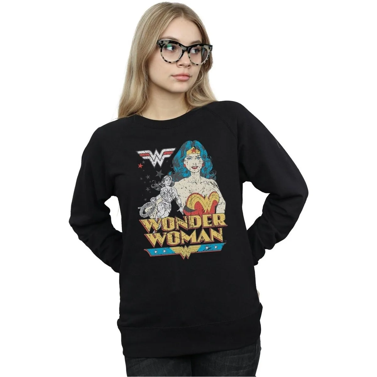 Wonder Woman Posing