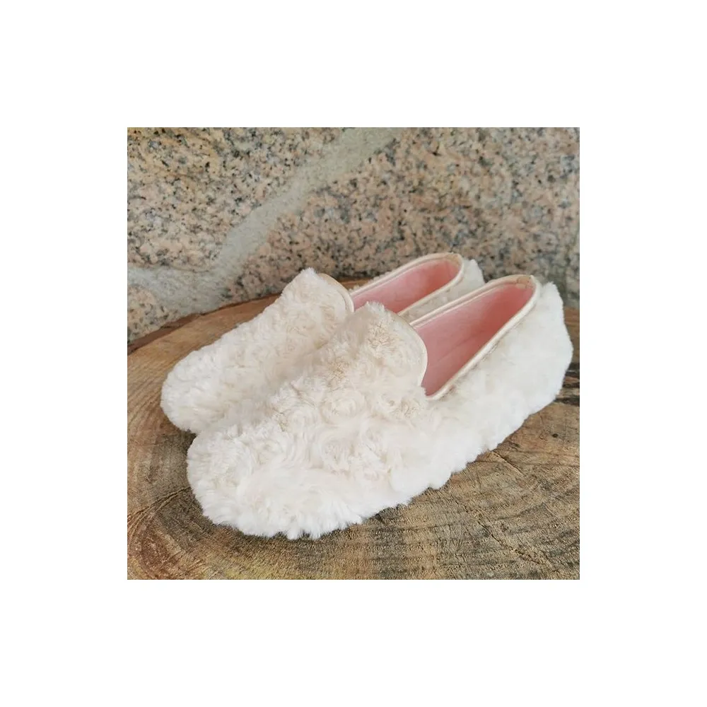 Zapatilla cerrada NUBE Salemera 69132