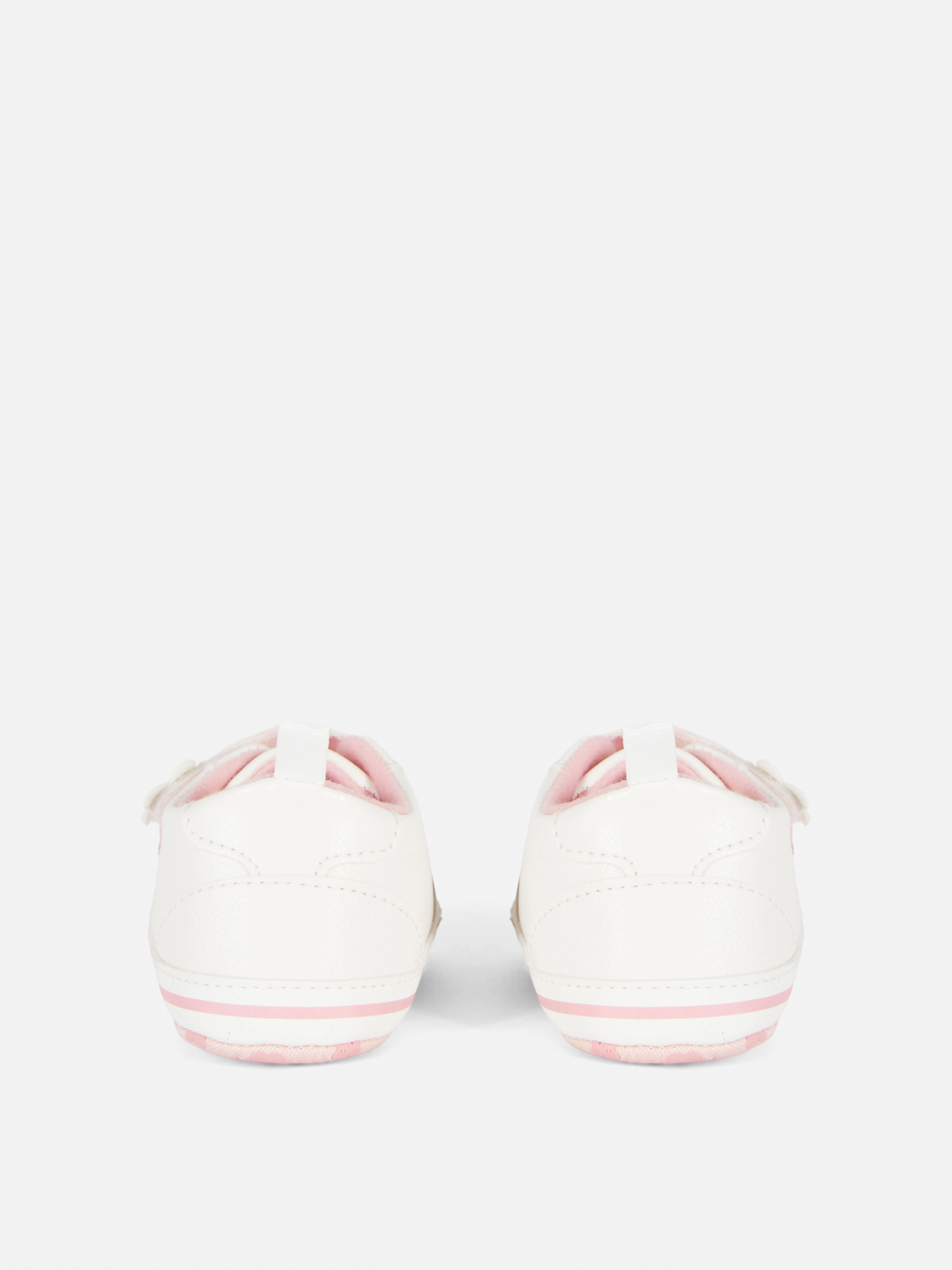 Zapatillas bajas con flores