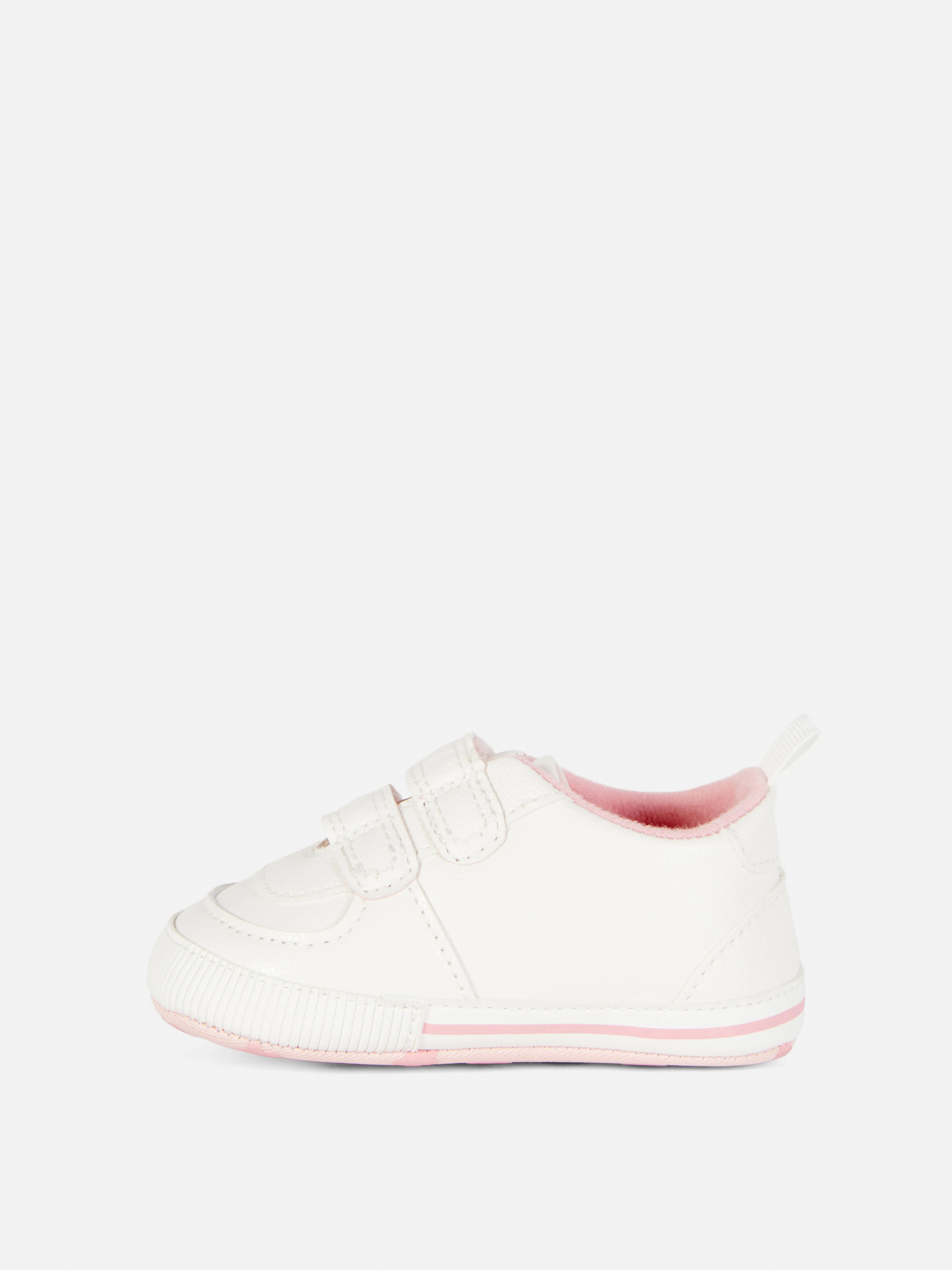 Zapatillas bajas con flores