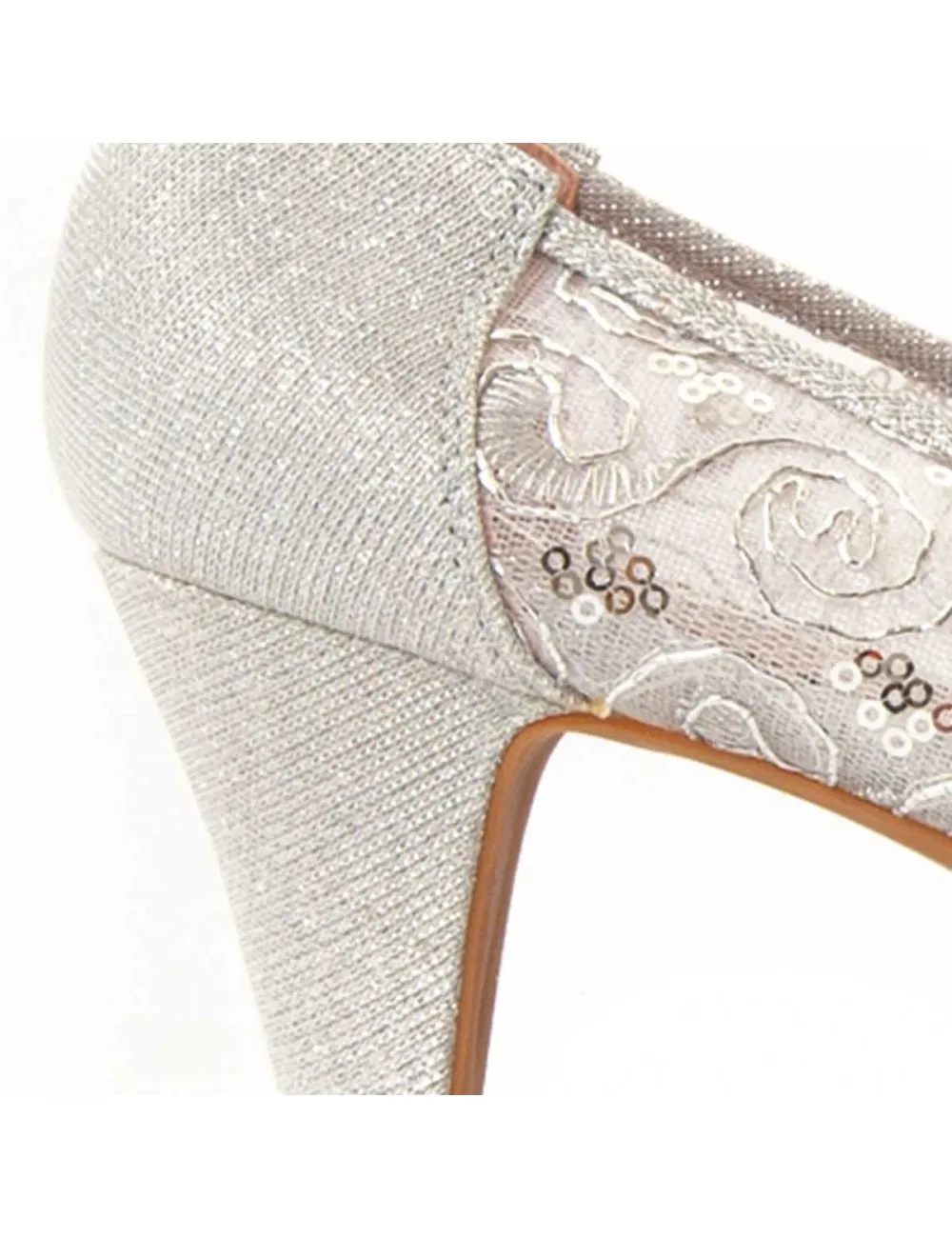 Zapato De Tacón Para Mujer.  Montevita  Unnecebapas  95741 Plateado