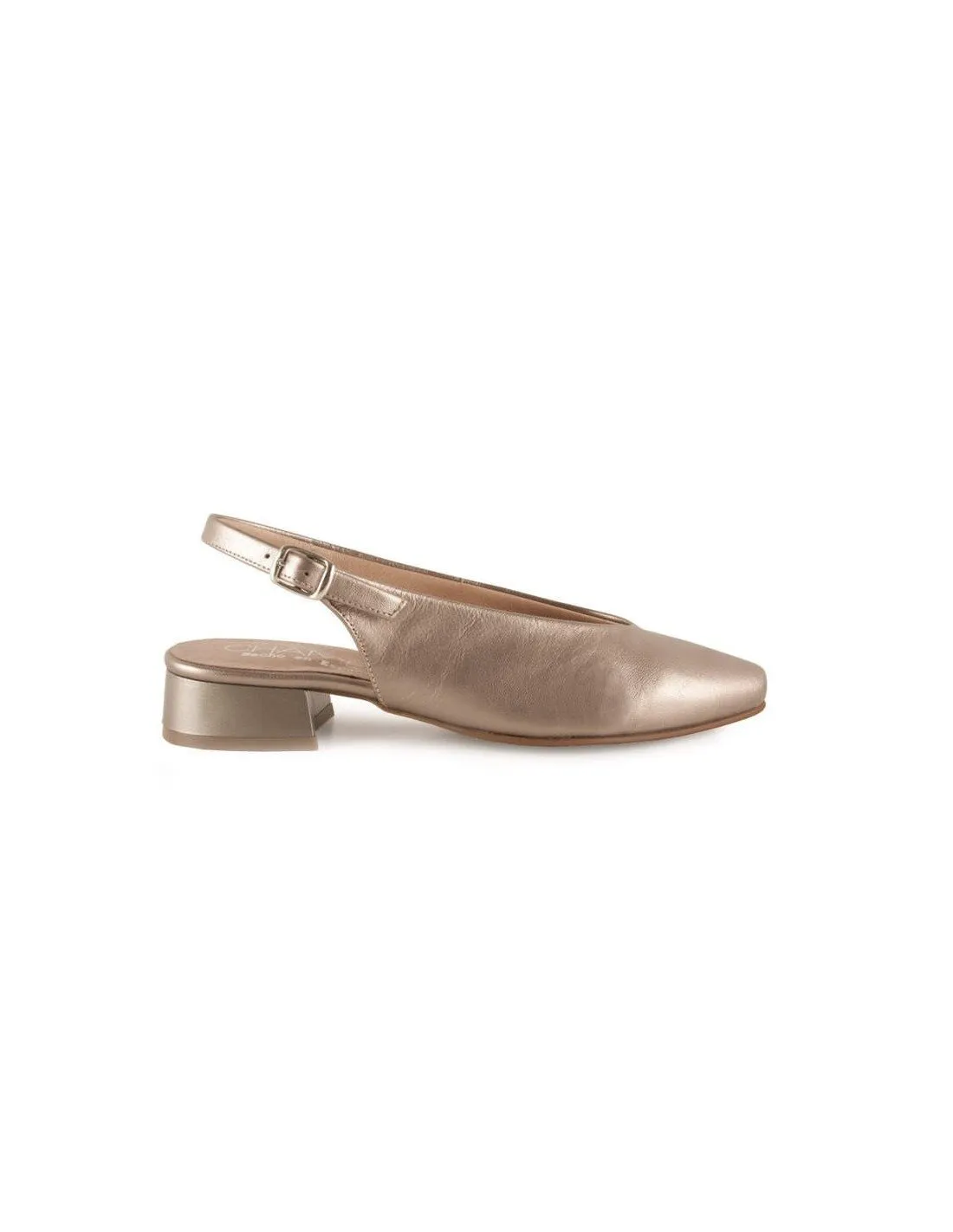 Zapatos destalonados tacón bajo
